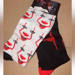 Pennywise Themed Men's Socks - Black and White 2 pack crew new